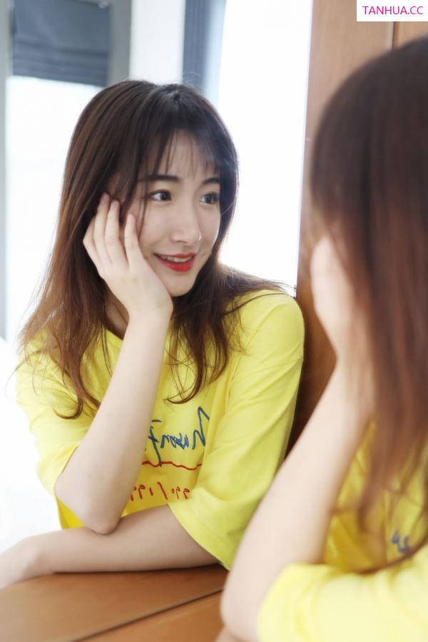 龚天艺 艺儿拿铁 [XIUREN]高清写真图 2019.12.30 艺儿拿铁第13张图片